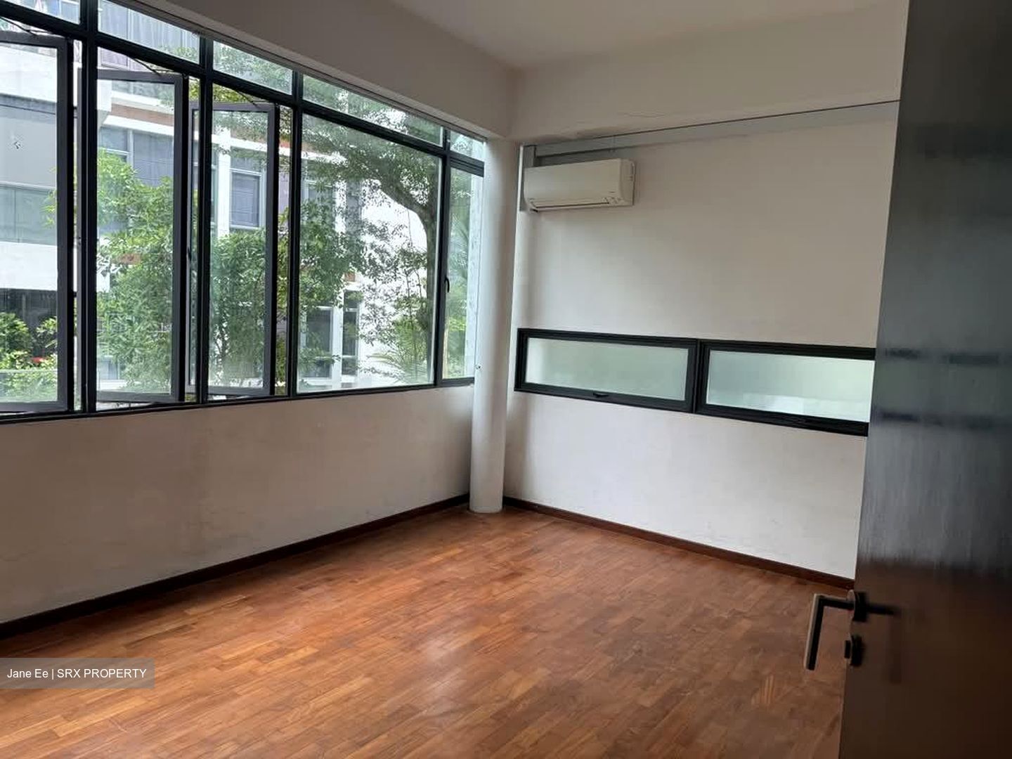 Platina Gardens (D27), Terrace #578522381